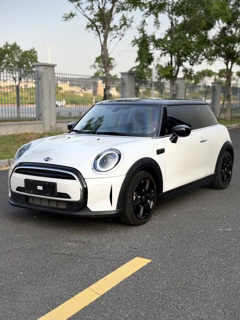 MINI Hatch 2023