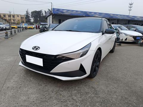 Hyundai Elantra 2022
