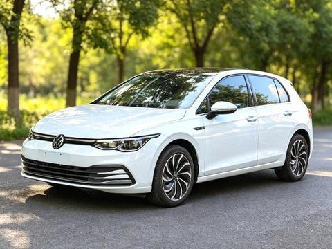 Volkswagen Golf 2023
