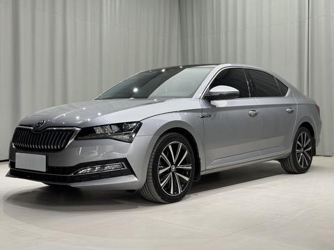 Skoda Superb 2023