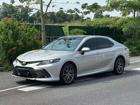 Toyota Camry 2023