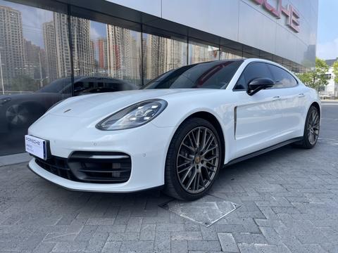 Porsche Panamera 2023