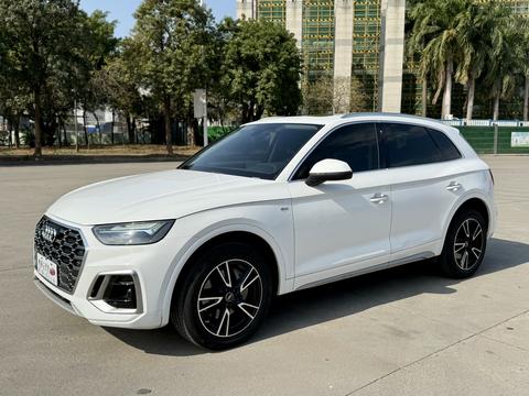 Audi Q5L 2021