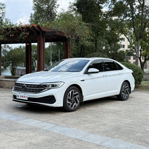 Volkswagen Sagitar 2023