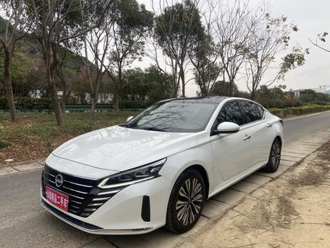 Nissan Teana 2022