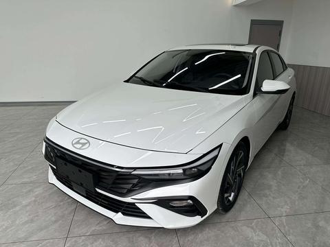 Hyundai Elantra 2023