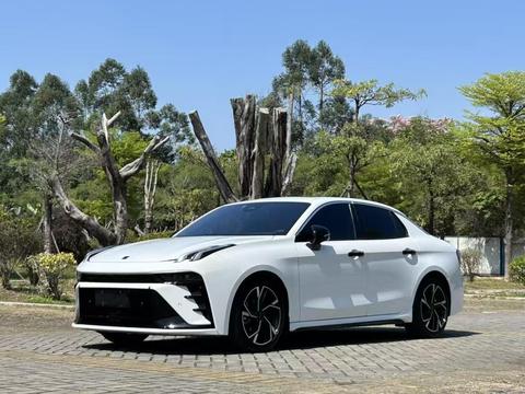 Lynk & Co 03 2023