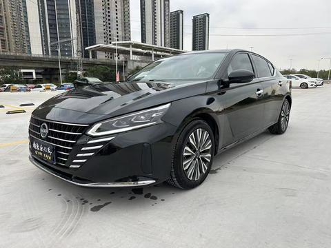 Nissan Teana 2022