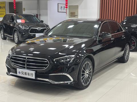 Mercedes-Benz E-Class 2022