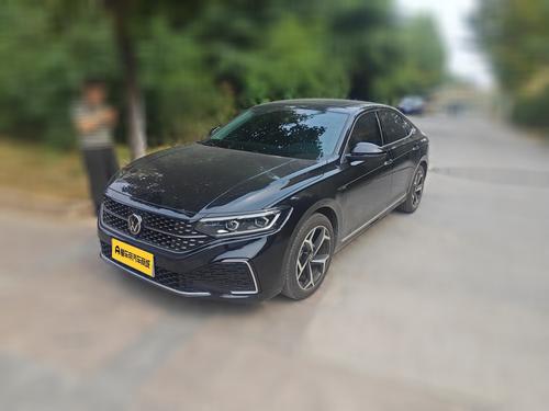 Volkswagen Passat 2025