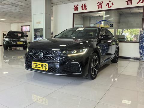Volkswagen Passat 2023