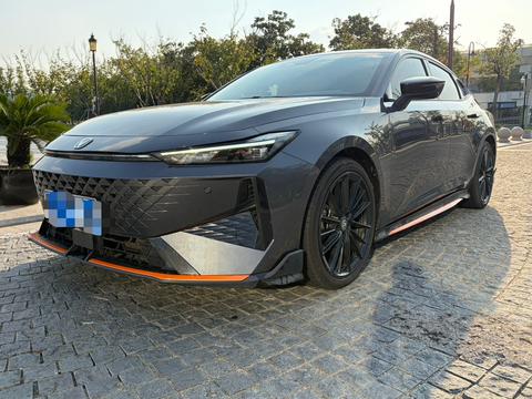 Changan UNI-V 2024