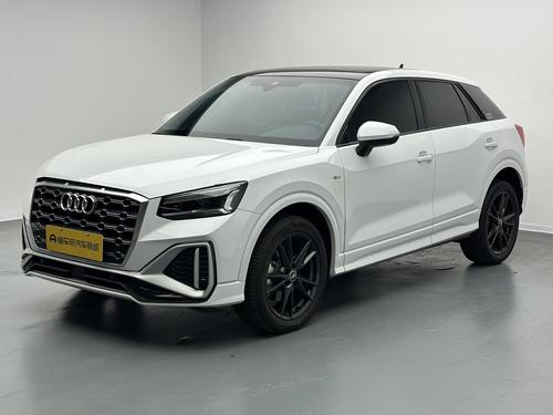 Audi Q2L 2024