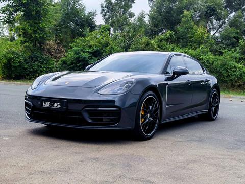 Porsche Panamera 2022