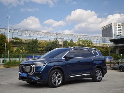 Geely Okavango L 2024