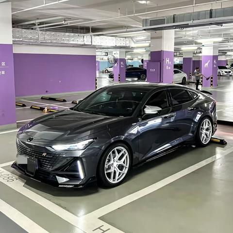 Changan UNI-V 2022