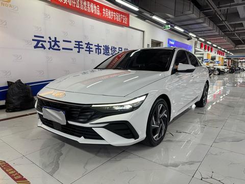 Hyundai Elantra 2023