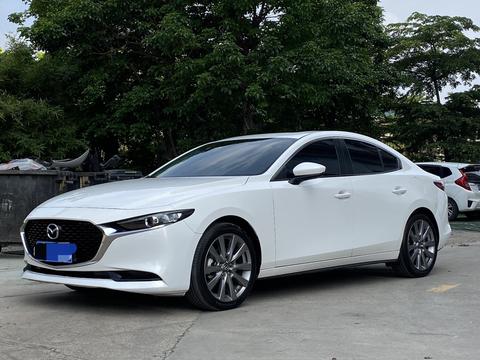 Mazda 3 Axela 2021