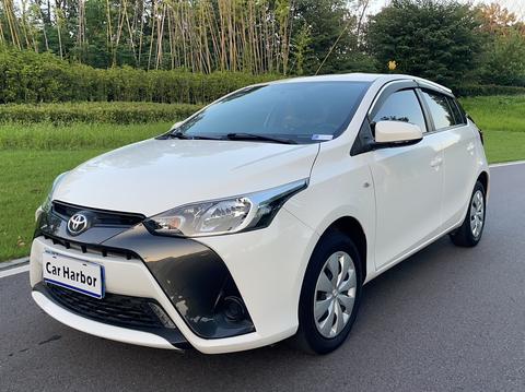 Toyota Yaris L 2021