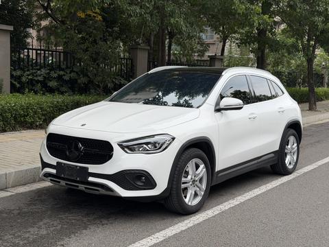Mercedes-Benz GLA 2023