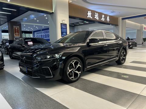 Volkswagen Passat 2025