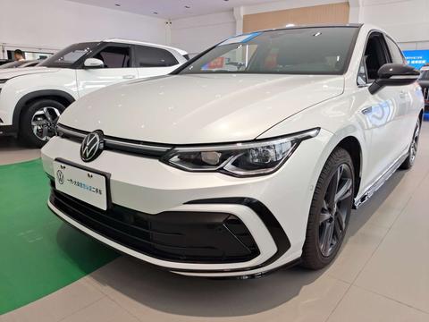 Volkswagen Golf 2023