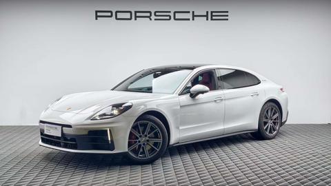 Porsche Panamera 2024