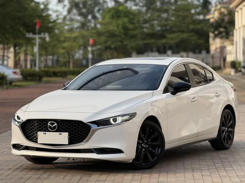 Mazda 3 Axela 2023