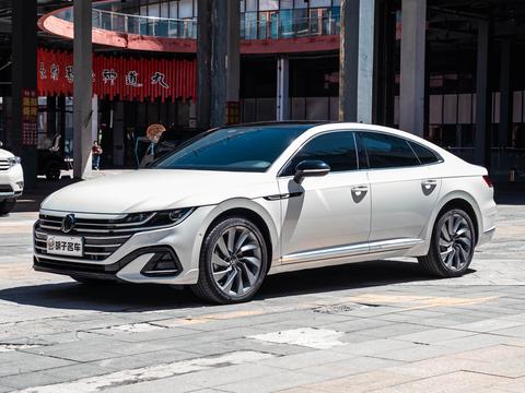 Volkswagen Passat CC 2023