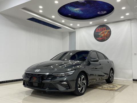 Hyundai Elantra 2023