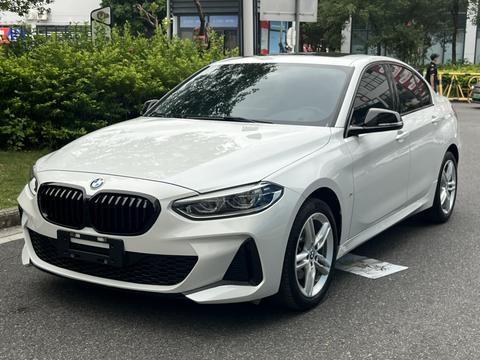 BMW 1 Series 2021