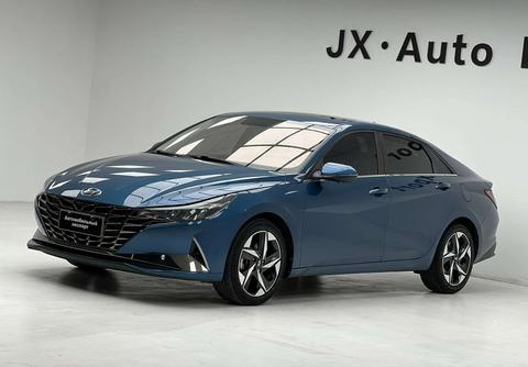 Hyundai Elantra 2022