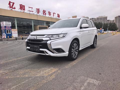 Mitsubishi Outlander 2021