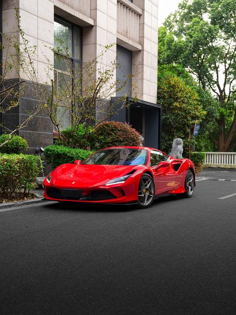 Ferrari F8 Tributo 2019