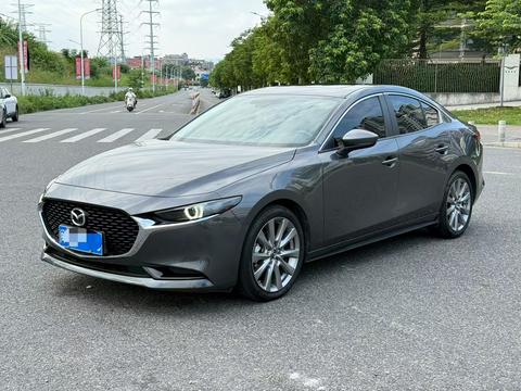 Mazda 3 Axela 2023