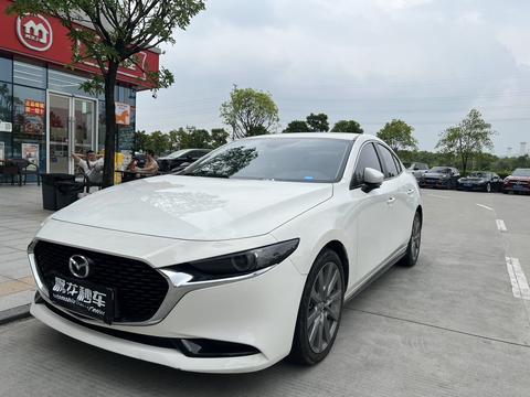 Mazda 3 Axela 2023