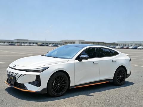 Changan UNI-V 2024