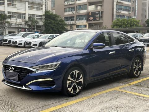 Hyundai Lafesta 2021–2023