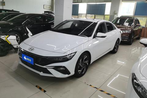 Hyundai Elantra 2022