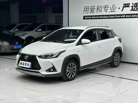 Toyota Yaris L Hatchback 2022