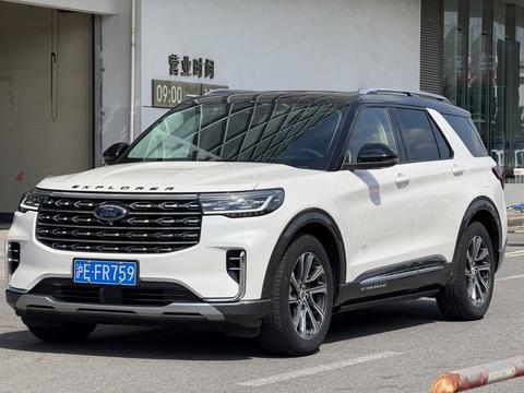 Ford Explorer 2023