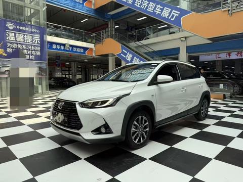 Toyota Yaris L 2022