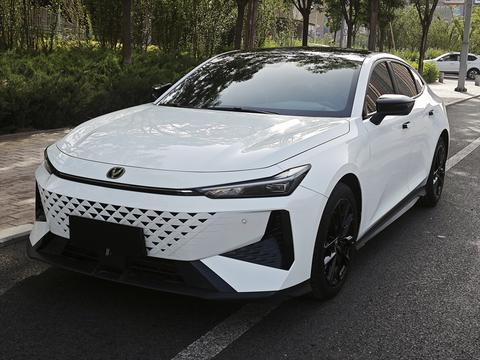Changan UNI-V 2024