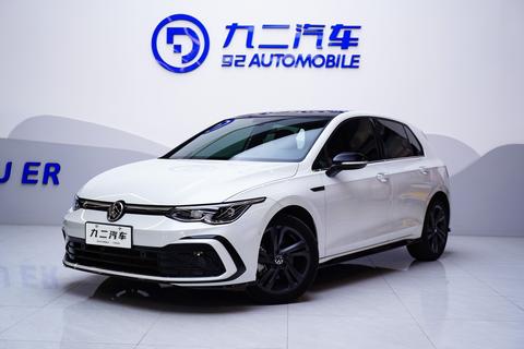 Volkswagen Golf 2021