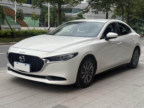 Mazda 3 Axela 2021