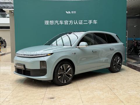 Li Auto L6 2025