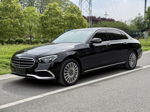 Mercedes-Benz E-Class 2022