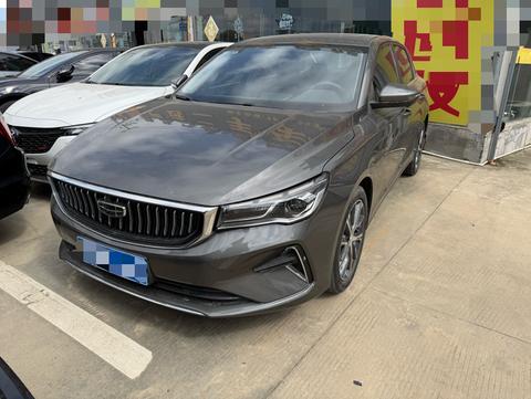Geely Emgrand 2022
