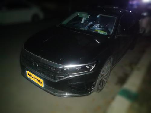 Volkswagen Passat 2023