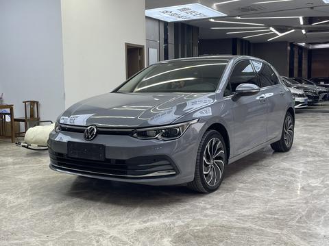 Volkswagen Golf 2021